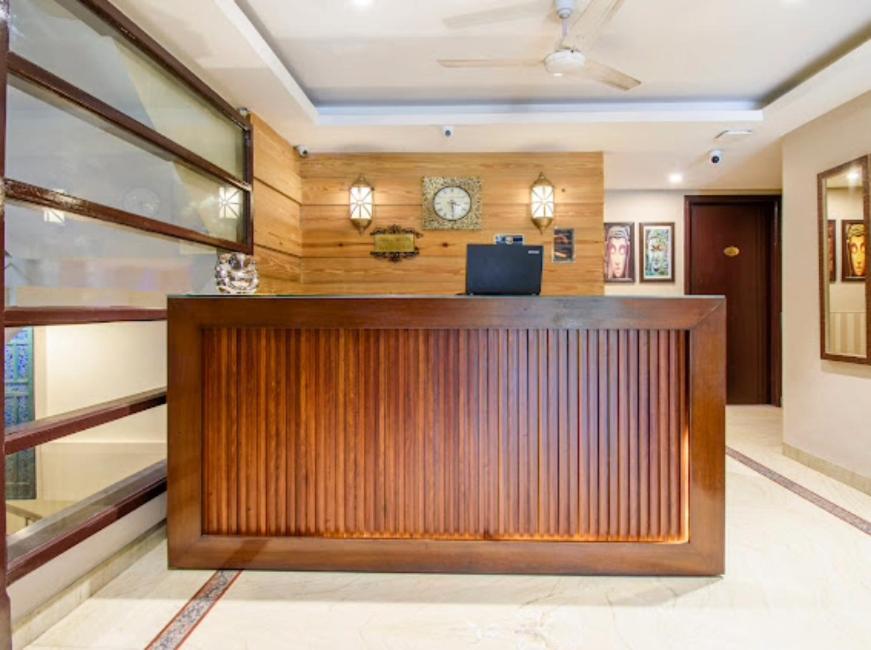 Hotel Imperial Park Sector 45 غورغاون المظهر الخارجي الصورة